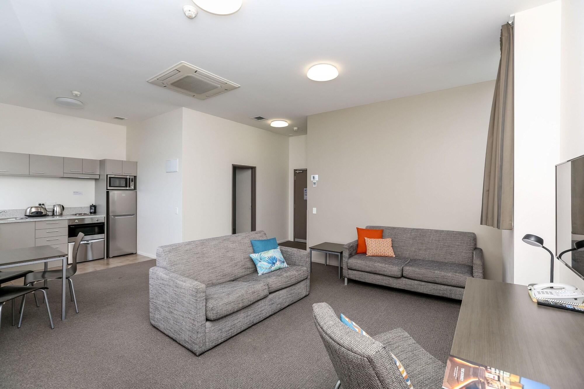 Quest New Plymouth Apartment Hotel Exterior photo