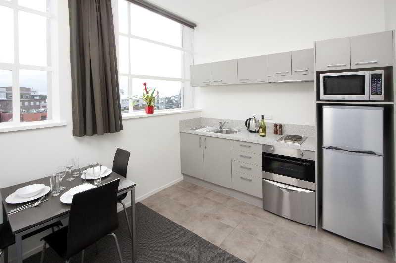 Quest New Plymouth Apartment Hotel Exterior photo