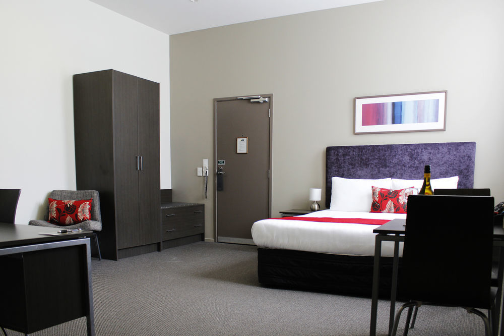 Quest New Plymouth Apartment Hotel Exterior photo