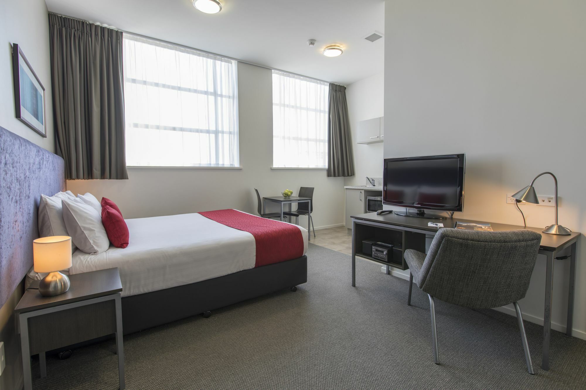 Quest New Plymouth Apartment Hotel Exterior photo
